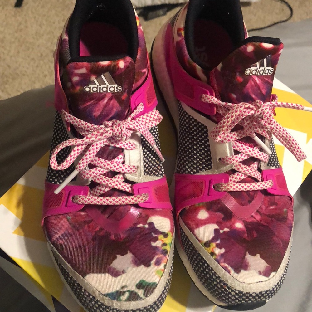 Women’s Pure boost 7
